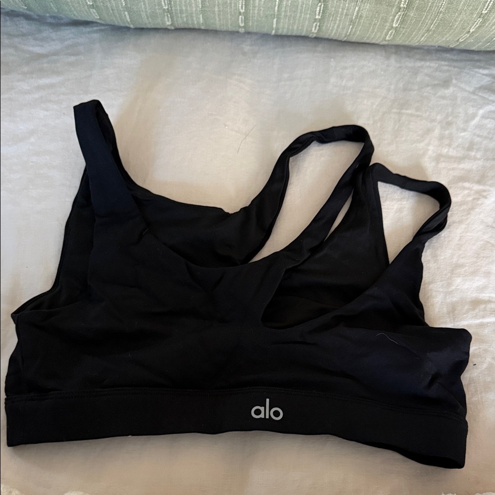 ALO Yoga Black Strappy Sports Bra